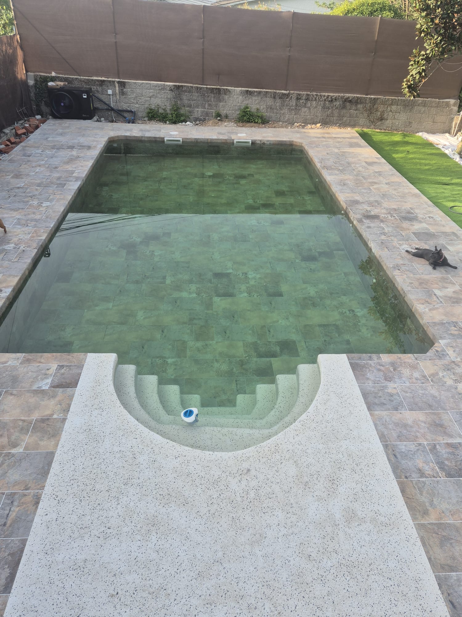 Heated swimming pool